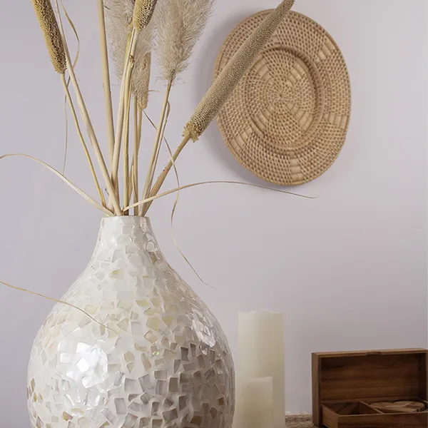 vase mosaïque goutte Nuye et tapis rond vignette.webp