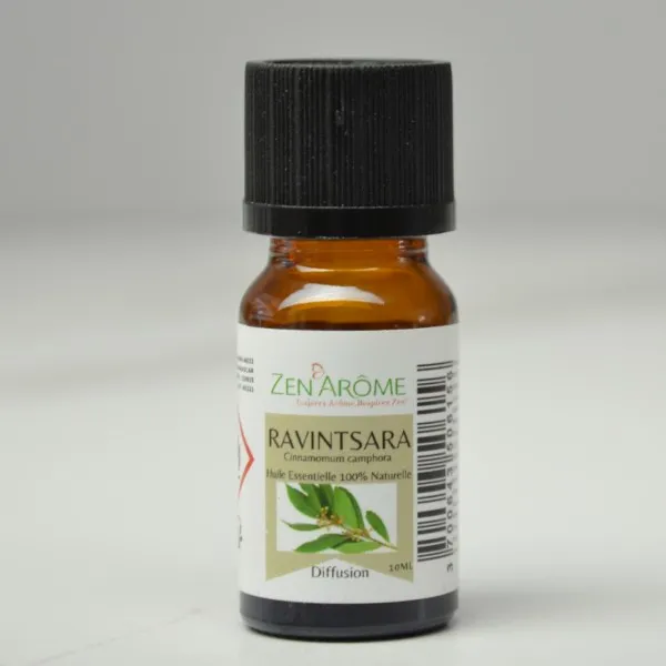 Huiles essentielles Ravinstara